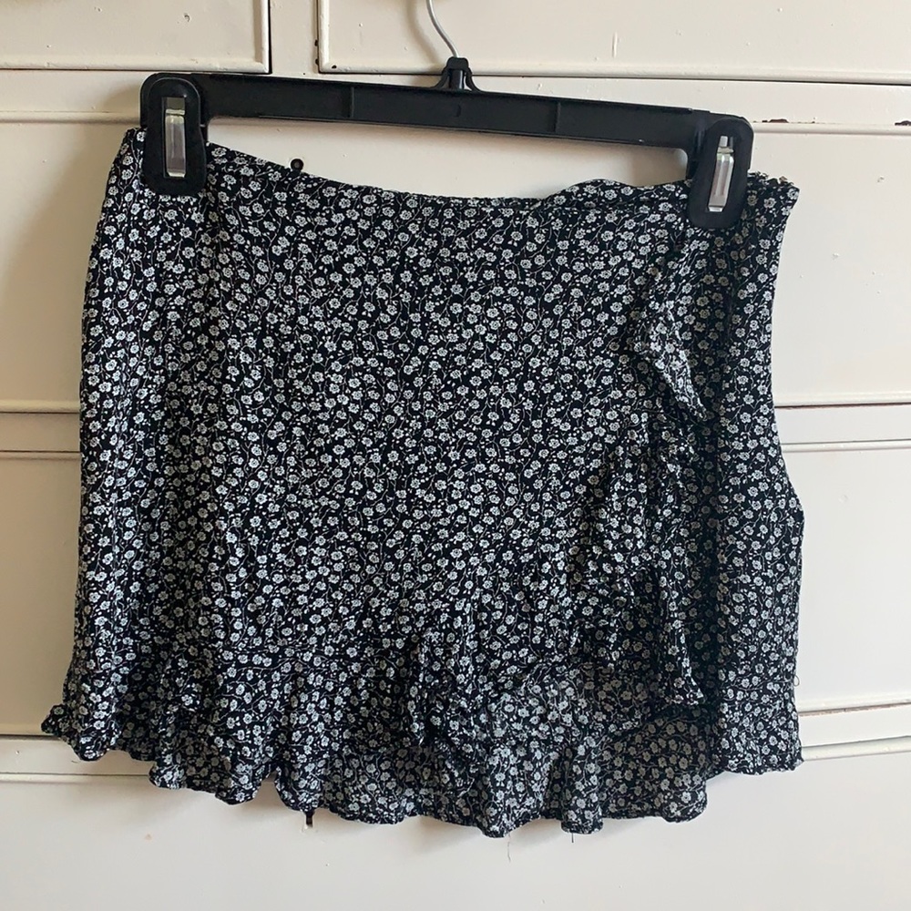 Black and White Cotton Candy LA Ruffle Skirt